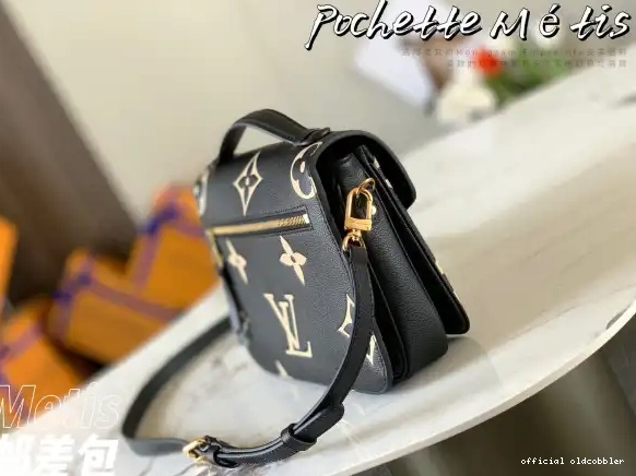 Official oldcobbler LOUIS POCHETTE VUITTON MÉTIS 0601